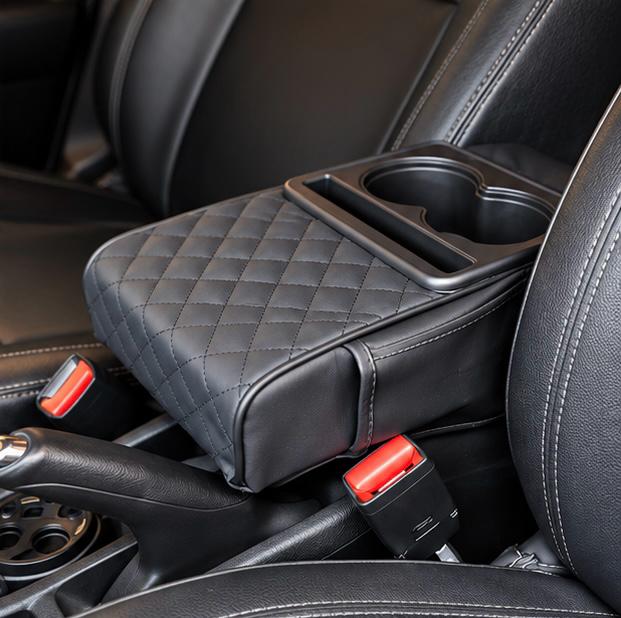Premium Car Seat Organizer ā Black Diamond Edition